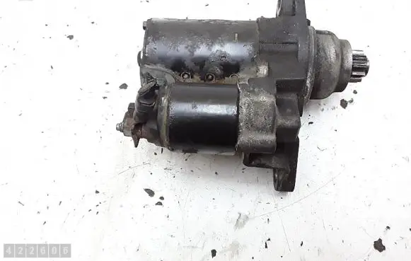 Volkswagen Polo Starter motor 1005831281