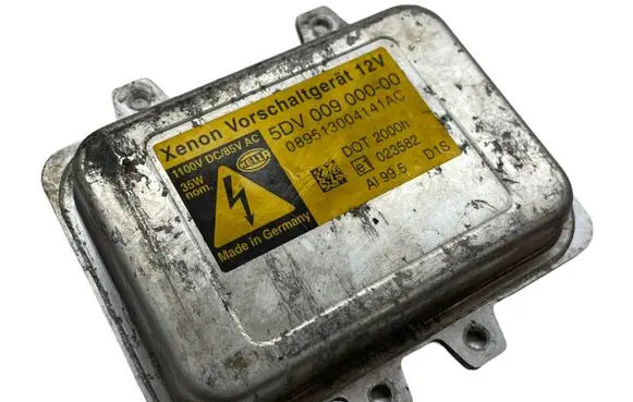 BMW 5 E60 E61 Headlight ballast module Xenon E1023582 089513004141AC