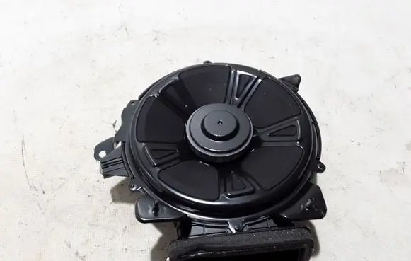 Volvo XC60 Front door high frequency speaker 32212620
