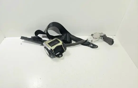 Audi A8 S8 D3 4E Front seatbelt 601782700