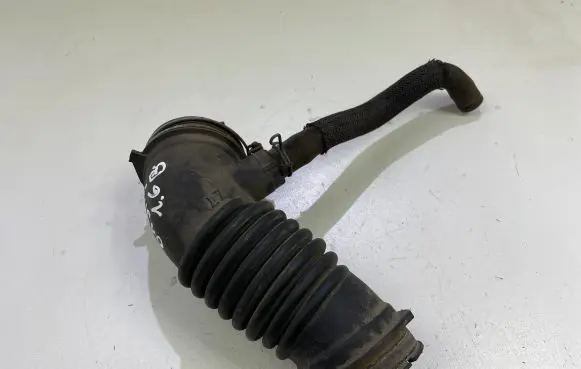 Toyota Corolla E140 E150 Air intake hose/pipe 178810T060