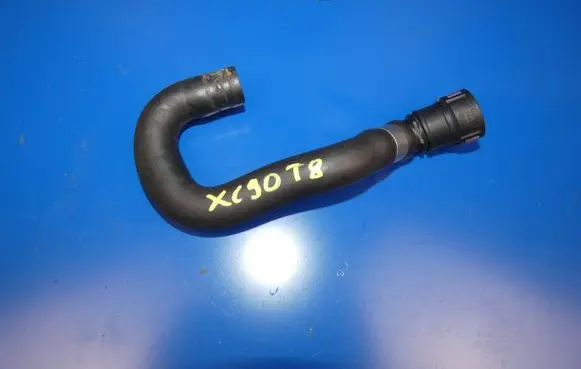 Volvo XC90 Engine coolant pipe/hose 31368132