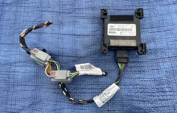 Volvo V50 Fuel injection pump control unit/module 4N5T9C105AG 30769225 0580001007