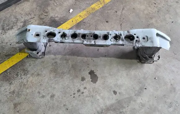Ford Transit - Tourneo Connect Front bumper cross member