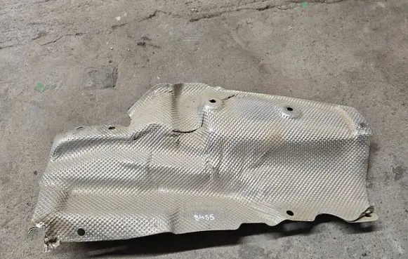 Audi Q8 Exhaust heat shield 4M0825692