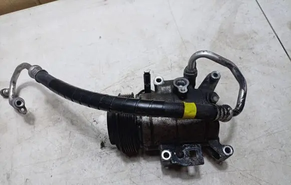 Mazda CX-5 Air conditioning (A/C) compressor (pump) JA1D1604
