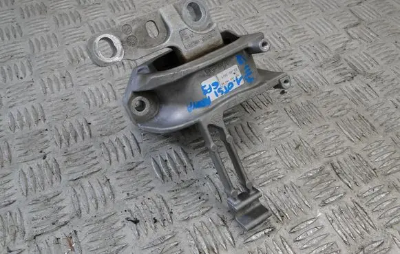 Seat Arona Engine mount vacuum valve 