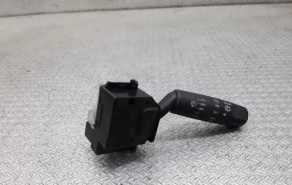 Mazda 3 I Wiper control stalk 17D682