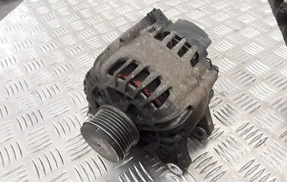 Citroen C4 Cactus Generator/alternator 9810971880 2624851a