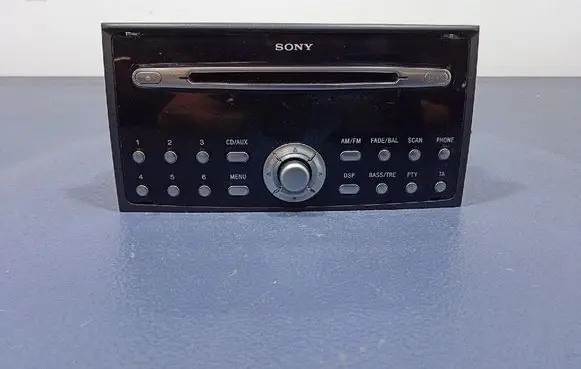 Ford Focus C-MAX Radio/CD/DVD/GPS head unit 3M5T18C815EJ