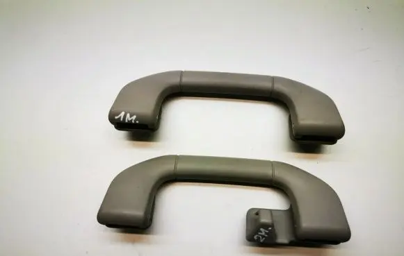 Mercedes-Benz C W204 A set of handles for the ceiling A2048100151 A2048100051
