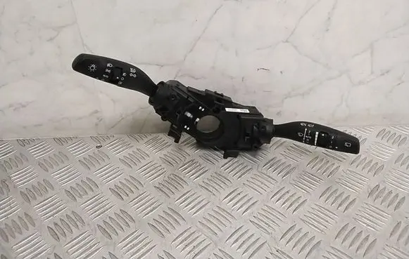 KIA Niro Wiper turn signal indicator stalk/switch 93404Q4960