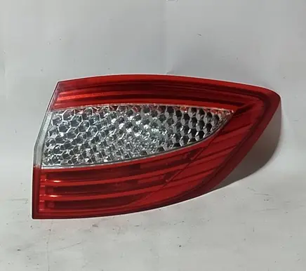 Ford Mondeo MK IV Rear/tail lights 7S7113404B 0374D