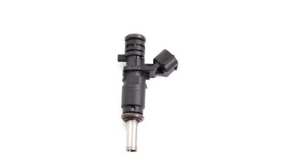 BMW 8 G14 Fuel injector 7528176 7138A04668