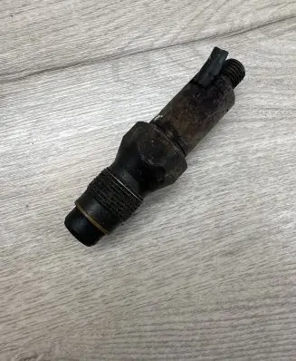Peugeot 206 Fuel injector LCR6736001