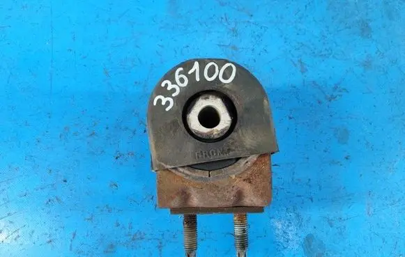 Ford Expedition Engine mount bracket JL1Z6038B