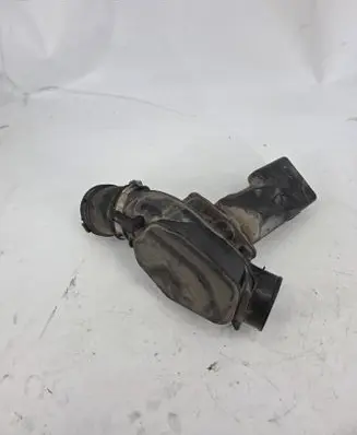 Infiniti FX Air intake duct part 