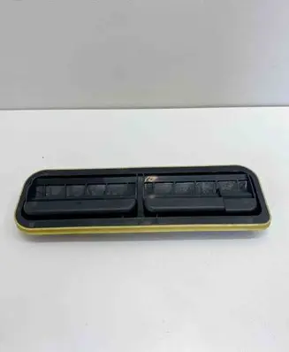 Mercedes-Benz SL R231 Quarter panel pressure vent 2318300442 A2318300442