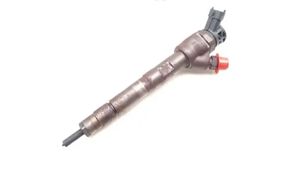 Fuel injector