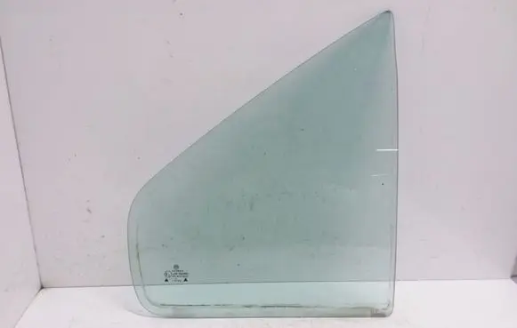 Volkswagen Bora Rear vent window glass 