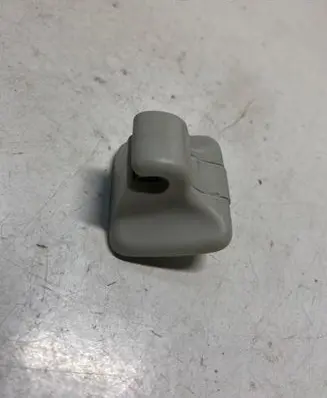 Sun visor clip/hook/bracket