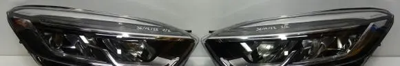 Renault Captur Headlights/headlamps set 260606092