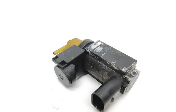 Volvo S90, V90 Turbo solenoid valve 31339808 0466400