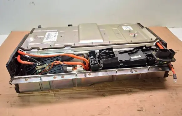 Volkswagen Jetta VI Hybrid / electric car battery 5C6915590D 1110WR 288SYE2RD31551