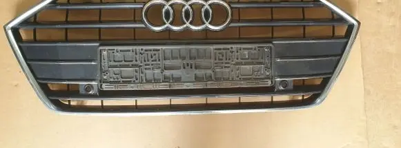 Audi A7 S7 4K8 Front bumper upper radiator grill 4K8853651