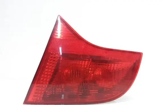 Audi A4 S4 B7 8E 8H Tailgate rear/tail lights 8E9945094A