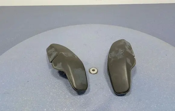 KIA Sportage Tailgate/trunk/boot hinge 
