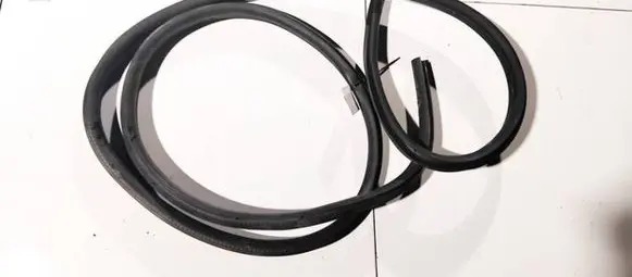 Ford Mondeo MK IV Rubber seal front coupe door 