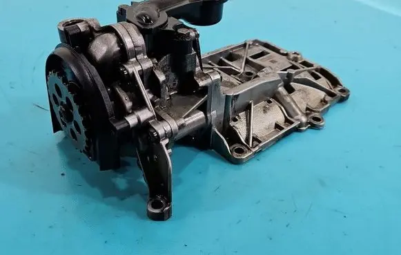 BMW 3 F30 F35 F31 Oil pump 7810823 IMPRK1524266