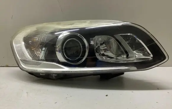 Volvo XC60 Headlight/headlamp 31395899