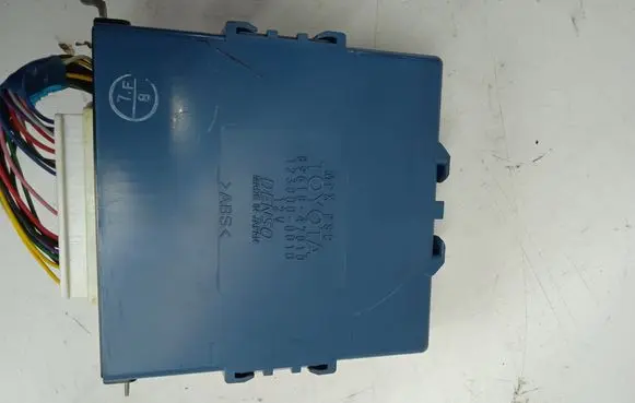 Toyota Prius (XW20) Engine control unit/module ECU 8961847010