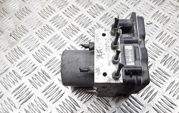 Toyota Auris 150 ABS Pump