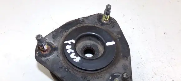 Ford Focus Front coil spring rubber mount 
