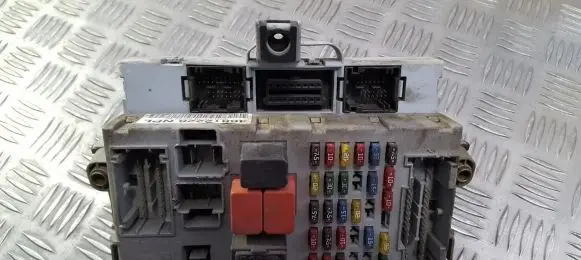 Fiat Punto (188) Fuse box set 46812228NPL 46812228