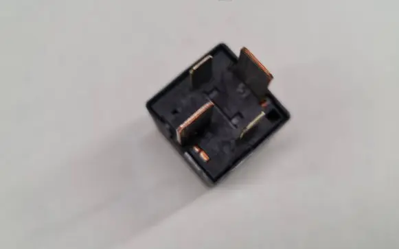 Volvo V70 Other relay 9441158 4RA00779301