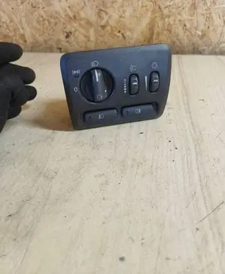 Light switch
