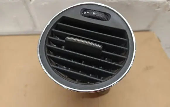 Mercedes-Benz CLS C219 Dashboard side air vent grill/cover trim A2198300254