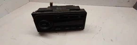 Subaru Outback Climate control unit 72311AE100