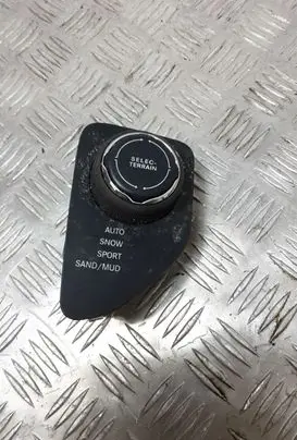 Jeep Cherokee Suspension ride height/mode switch P68358017AA