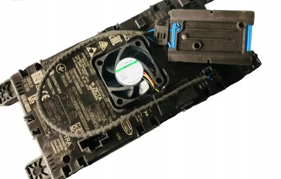 Mercedes-Benz S W223 Wireless charging module A2239000026