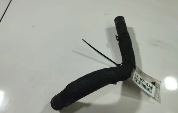 Audi A6 S6 C6 4F Engine coolant pipe/hose 