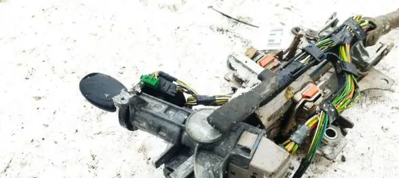 Ford Focus Ignition lock