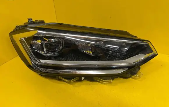 Volkswagen Golf Sportsvan Headlight/headlamp 517941082