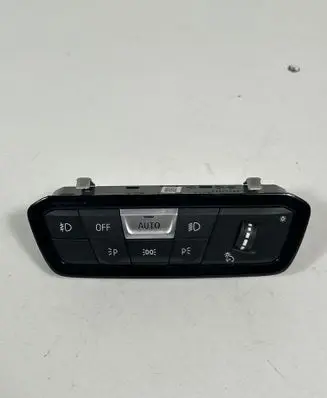 BMW M8 F93 Gran Coupe Light switch 9461121