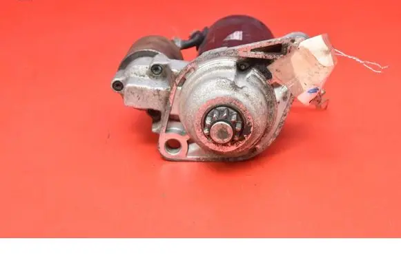 Volkswagen PASSAT B6 Starter motor 113842
