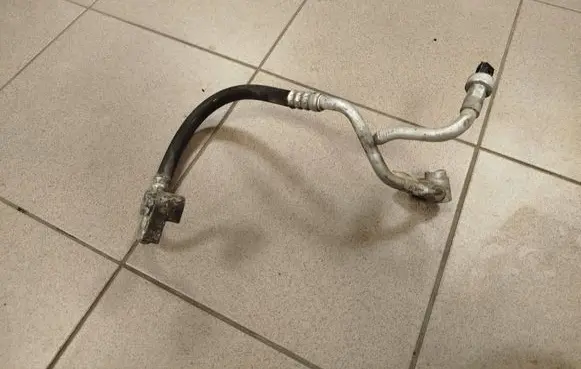 Ford Transit - Tourneo Connect Air conditioning (A/C) pipe/hose 0806151ap